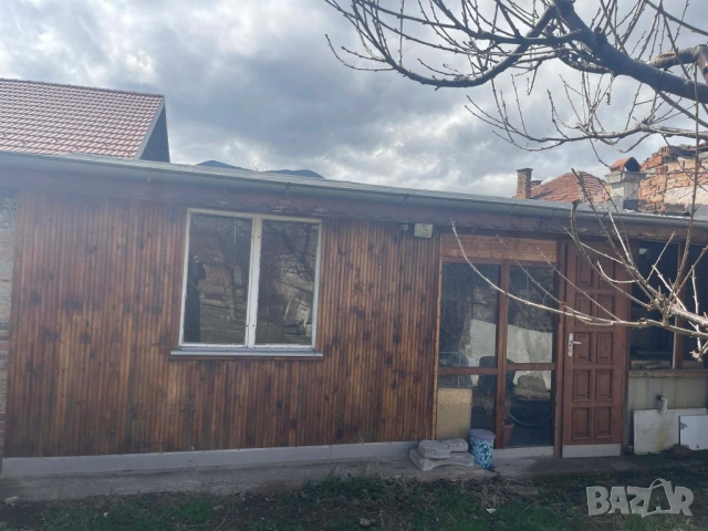 Къща на 2-етажа в кв. Кулата , снимка 8 - Къщи - 54006475