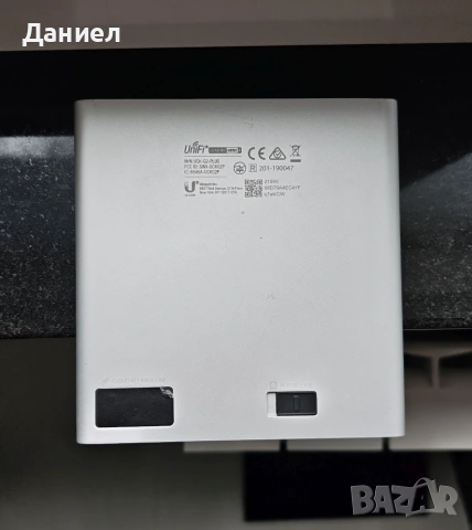 Ubiquiti UniFi Cloud Key Gen2+ (UCK-G2-PLUS), снимка 3 - Мрежови адаптери - 54561816