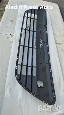 Решетка за предна броня Kia Rio година 2015 2016 2017 код 865611W700, 86561-1W700 , снимка 4 - Аксесоари и консумативи - 55393003