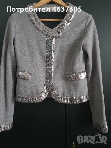 марково сиво сако гарнирано с ламе, снимка 3 - Сака - 54061062
