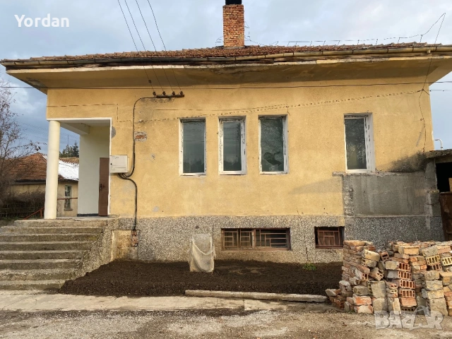 Продава, снимка 3 - Къщи - 54117533