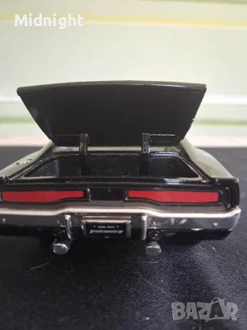 Dodge Charger 1970  1:24, снимка 6 - Колекции - 55573997