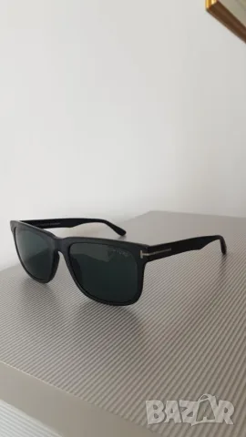 Продава очила Tom Ford