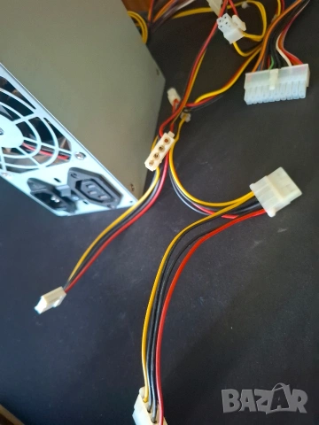 Захранващ блок 350W 330U-FNH (EN60950) – работещ - Тестван, снимка 4 - Захранвания и кутии - 54855830