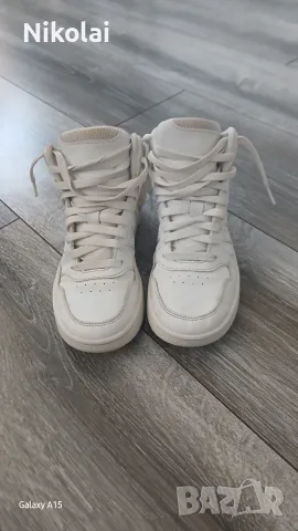 Детски маратонки Adidas , снимка 4 - Детски маратонки - 55453925