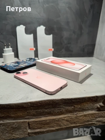 Перфектен Iphone 15 Pink + подаръци, снимка 3 - Apple iPhone - 54512433