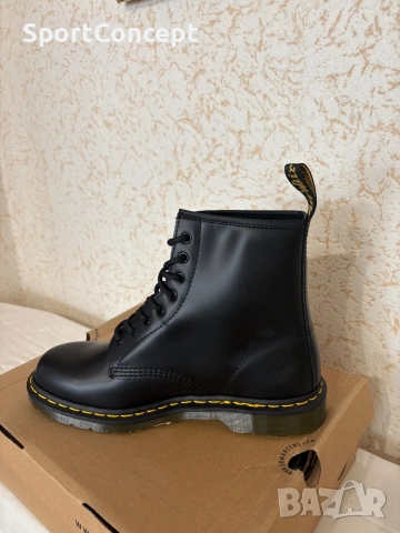 DR. MARTENS 1460 SMOOTH ЧЕРНИ – №43 EUR, снимка 4 - Мъжки ботуши - 55071053