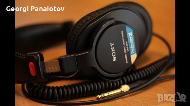 Студийни слушалки Sony MDR 7506, снимка 2 - Слушалки и портативни колонки - 54754072