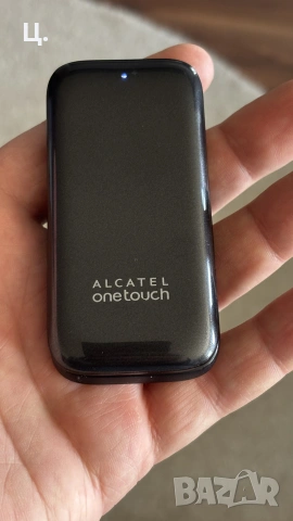 Мобилен телефон Alcatel като нов