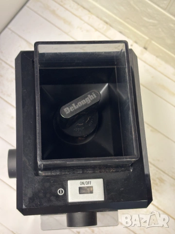 Кафемелачка DeLonghi KG79, снимка 4 - Кафемашини - 54402084