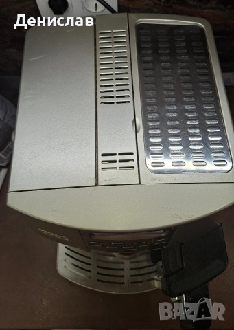 Кафеавтомат / Кафемашина Delonghi Magnifica Cappuccino с кана, снимка 4 - Кафемашини - 54704426