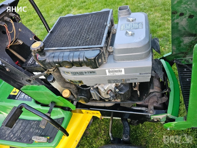 ТРАКТОРНА КОСАЧКА JOHN DEERE/ KAWASAKI/ДВУЦИЛИНДРОВА. ПЕРФЕКТНА. , снимка 13 - Градинска техника - 54184121