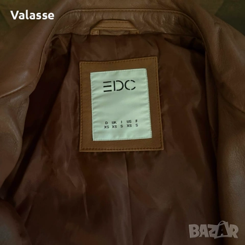 Естествена кожа Esprit байкър яке XS в отлично състояние, снимка 11 - Якета - 54704881