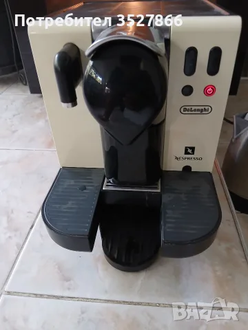 Кафе машина с капсули Delonghi за ремонт, снимка 4 - Кафемашини - 55684434
