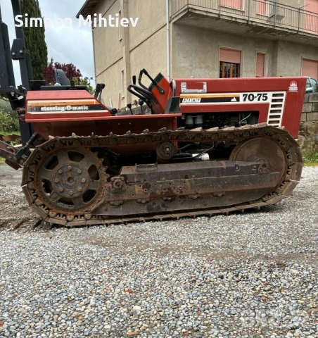 Верижен трактор фиат