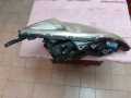 Продавам ляв фар за Honda CR-V, снимка 2