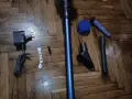 Продавам много добра Dyson V8 почистена прахосмукачка с отлична батерия и аксесоари, снимка 3