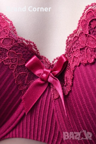 Hunkemöller сутиен 80C в бордо с дантела и мека подплата, снимка 3 - Бельо - 54502042
