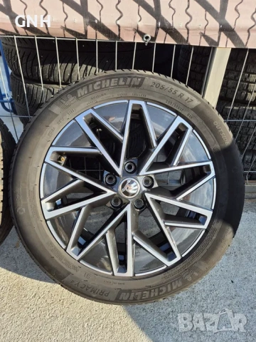 Джанти Borbet 17 цола , 5х112 , 7j ,et46 , 205/55/17 Skoda Vw Audi, снимка 5 - Гуми и джанти - 54484837