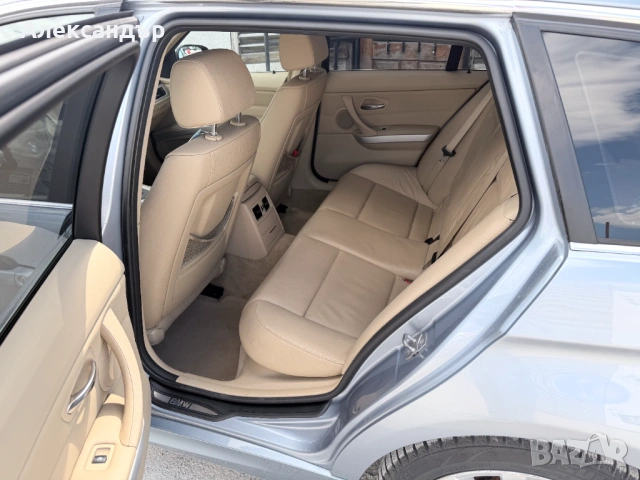 BMW 330d xDrive Touring 245 к.с. 2010 г. | 212 000 км | Автоматик | Отлично състояние, снимка 10 - Автомобили и джипове - 54930973
