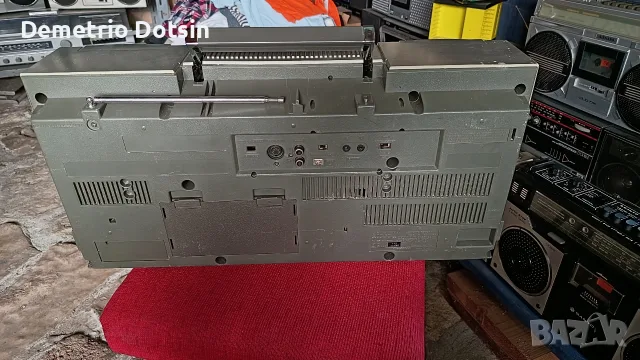 Радио касетофон Hitachi 7720, снимка 2 - Радиокасетофони, транзистори - 55680006