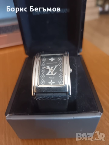 Часовник Louis Vuitton 