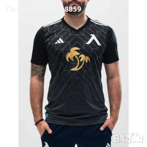 Черната фланелка ADIDAS на ПФК "Левски" 1914