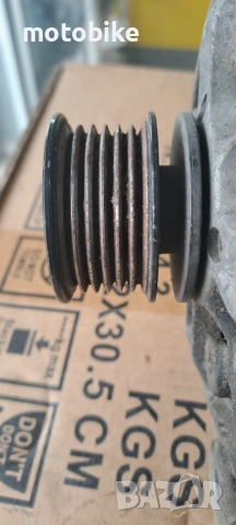 Алтернатор Volkswagen-Volvo, снимка 6 - Части - 54375508