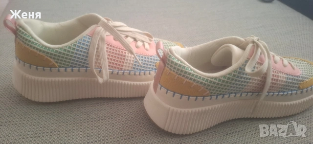 Дамски цветни сникърси Catherine, снимка 2 - Маратонки - 54192295