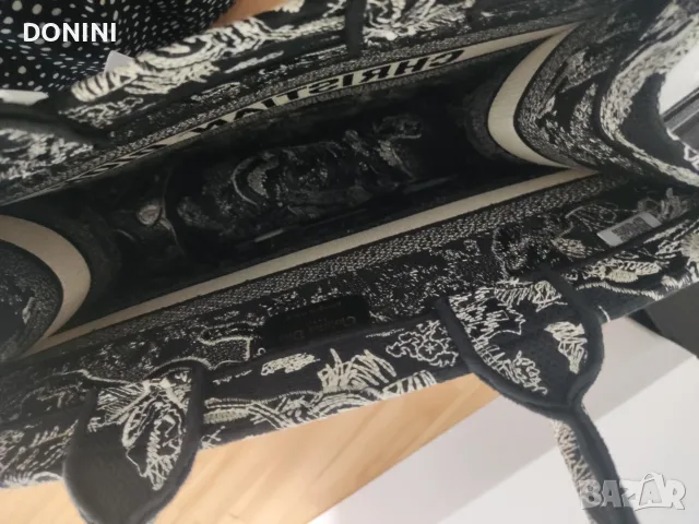 Дамска плажна чанта Christian Dior, кожа, снимка 5 - Чанти - 55431021