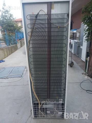 Хладилна витрина , снимка 2 - Хладилни витрини и фризери - 54205050