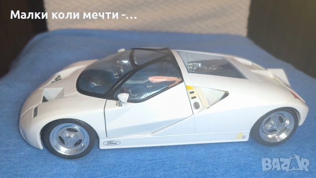 Метална кола Ford GT , мащаб 1:18 