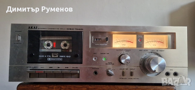 Касетен дек Akai GXC-706D, снимка 2 - Декове - 54987115