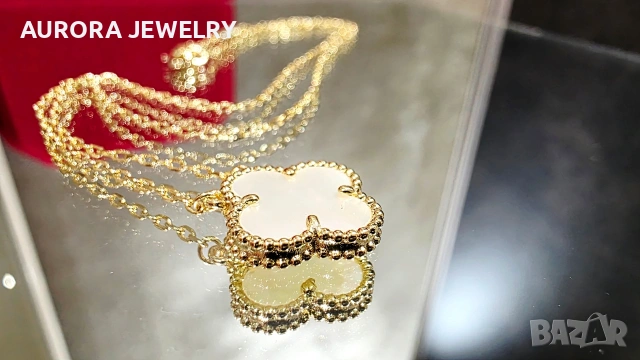 Van Cleef & Arpels VCA Gold Mother of Pearl Vintage Alhambra Clover Дамско Колие
