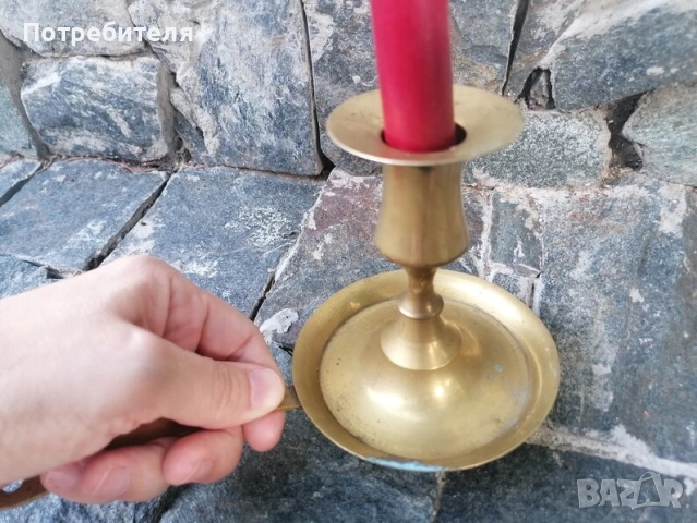 Месингов свещник 