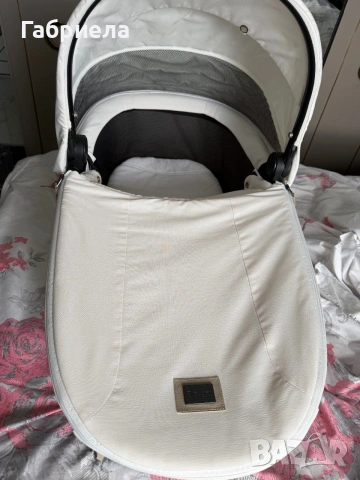 Cybex priam 4 кош за новородено, снимка 4 - Детски колички - 55187283