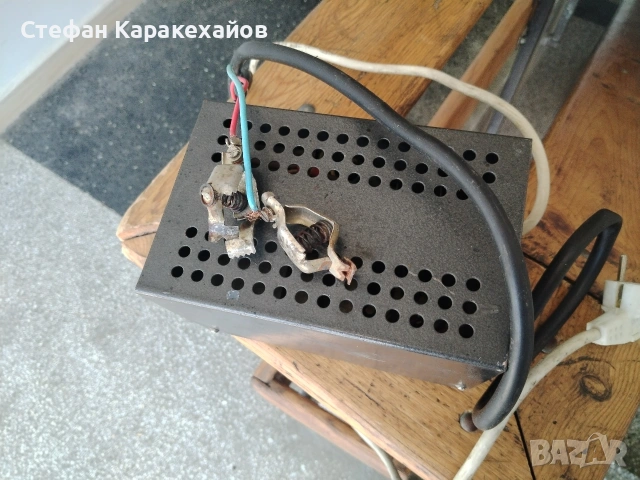 Българско зарядно за акумулатори , снимка 4 - Аксесоари и консумативи - 55071288