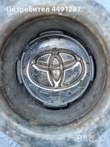 Toyota Yaris 15, снимка 10 - Гуми и джанти - 54334442