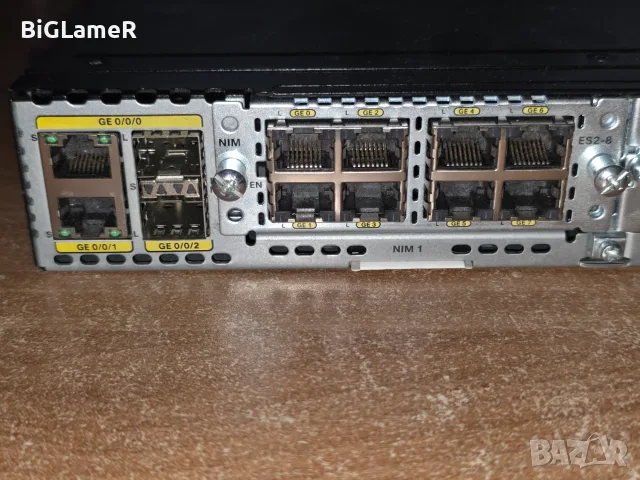 Рутер Cisco ISR4331/K9 + Cisco NIM ES2-8, снимка 6 - Рутери - 55675171