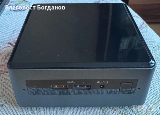 Компютър Intel NUC NUC7PJYH2, снимка 2 - Работни компютри - 55483302