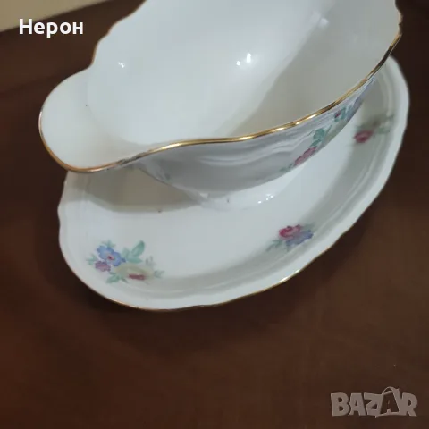 Порцеланова сосиера, снимка 6 - Сервизи - 55469765