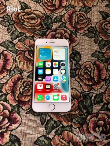 Продавам iPhone 6s