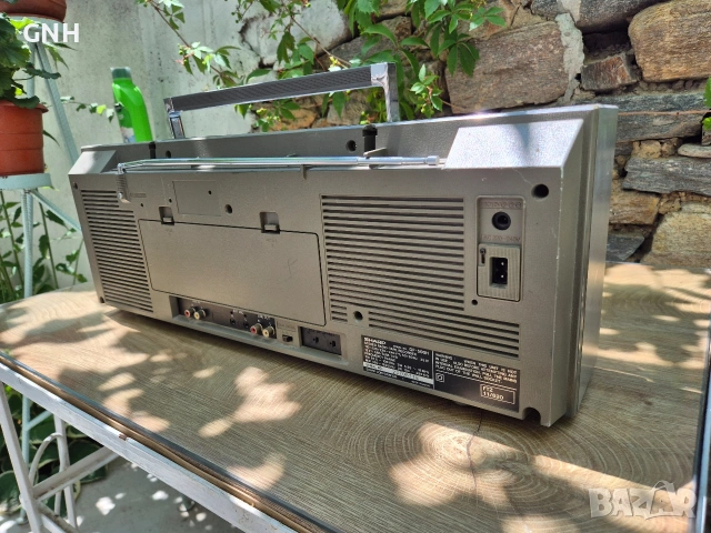 Радиокасетофон Sharp GF-500H, снимка 6 - Радиокасетофони, транзистори - 55187328