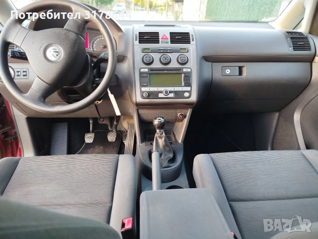 VW TOURAN 1.9TDI.7meSTen., снимка 11 - Автомобили и джипове - 54551806