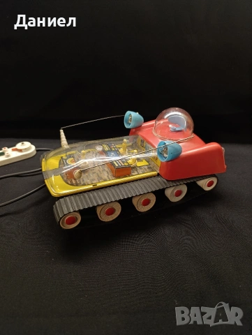 Соц играчка Луноход , снимка 9 - Антикварни и старинни предмети - 54512995