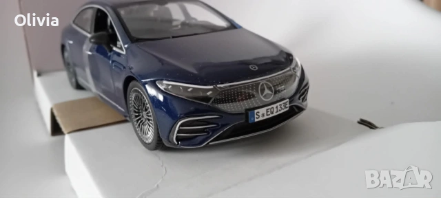Mercedes-Benz EQS 1:27 - Maisto 