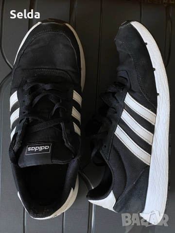 Маратонки Adidas