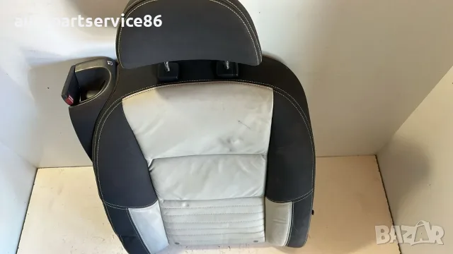 Горна част на задна дясна седалка черна и бяла кожена за Volvo C30 1.6d (2012) #25222 OEM, снимка 3 - Части - 55593207