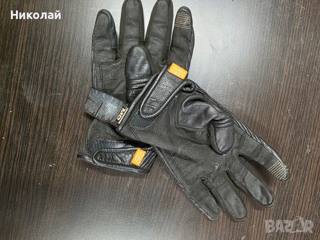 Продавам кожени мото ръкавици Icon, снимка 3 - Спортна екипировка - 54590576
