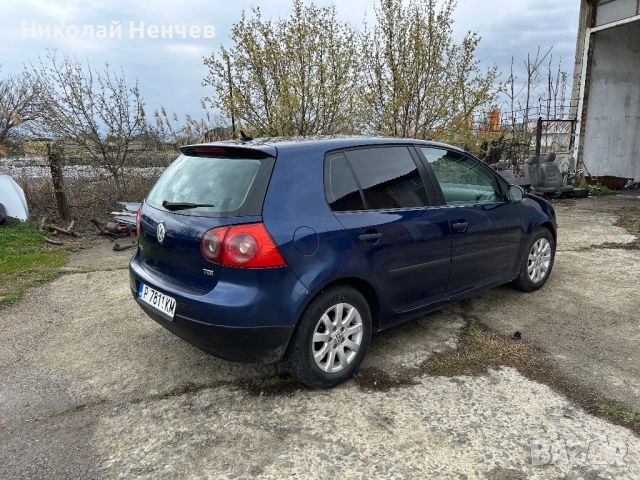 VW Golf 5 1.9tdi 105кс, снимка 3 - Автомобили и джипове - 54095469